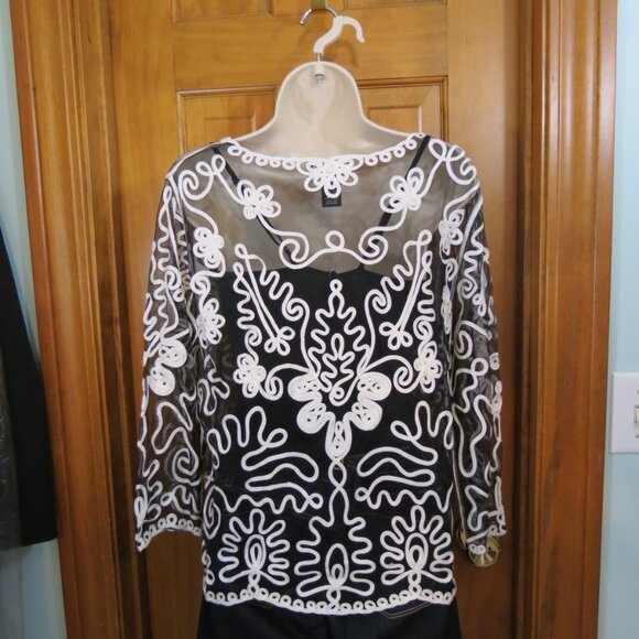 Weavz Black Mesh Top Women's Tambour Stitching in White Sheer Size Large - Picture 5 of 8